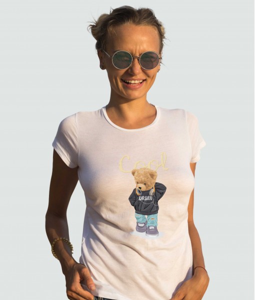 Дамска тениска с щампа Мечета Bear with headphones